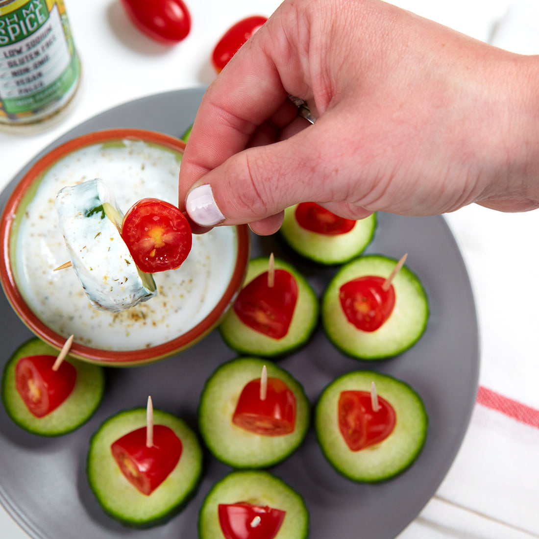 Lemon Pepper Dill Veggie Dip